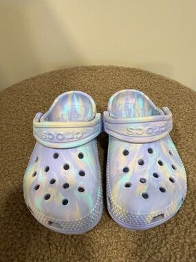 CROCS Kids Tie-Dye Pastel Purple Clog Marbled / Moon Jelly
